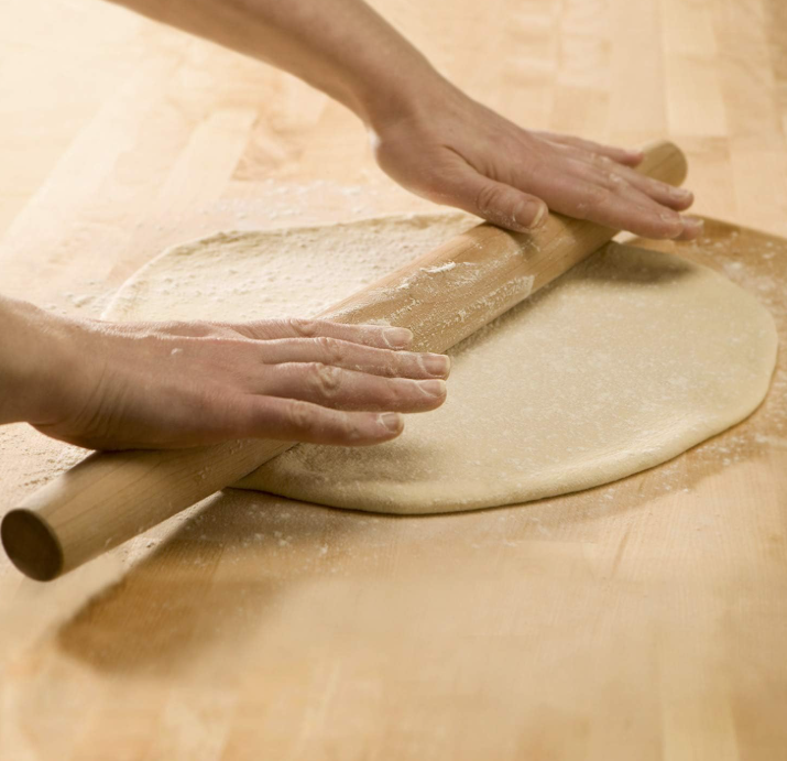 French-style wooden rolling pin (1 pc), tapered design suitable for cookies, pie crusts, and shaping dough