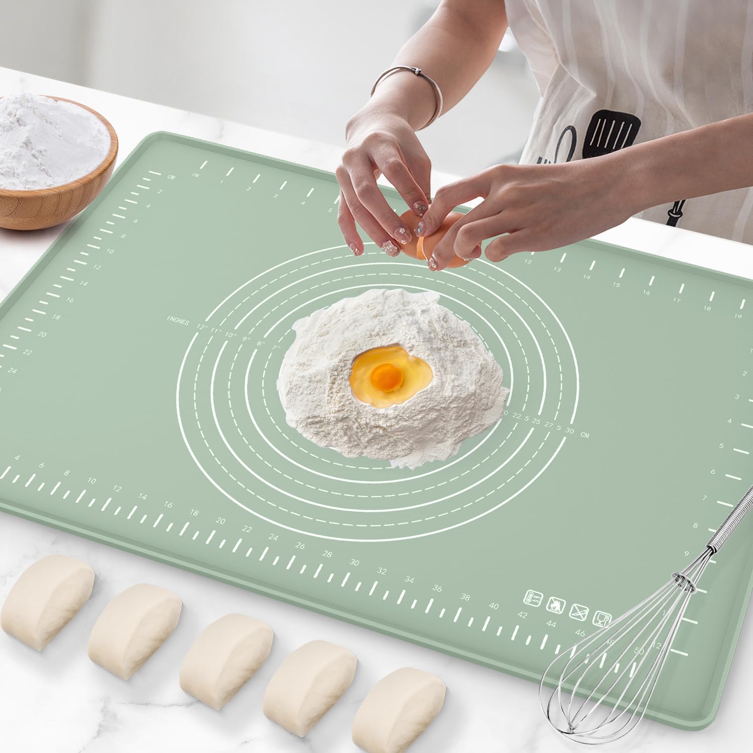 Thickened, Non-Slip Silicone Kneading Mat